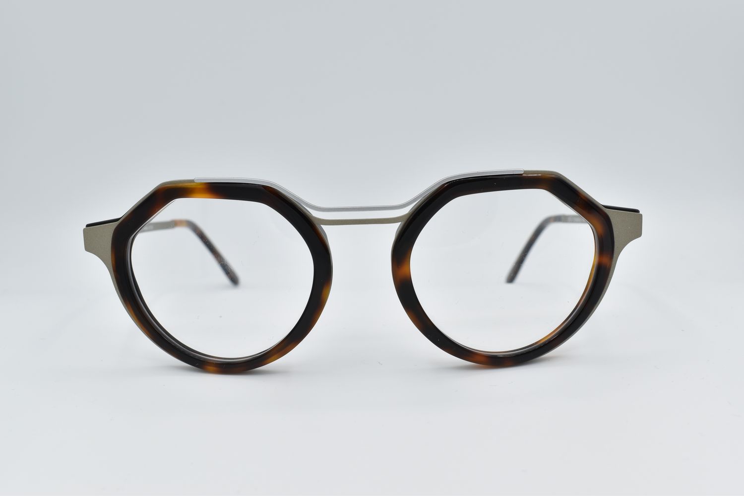 La Petite Lunette Rouge