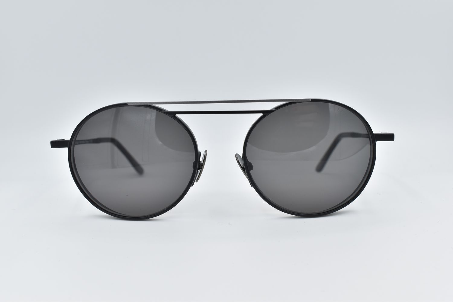 La Petite Lunette Rouge