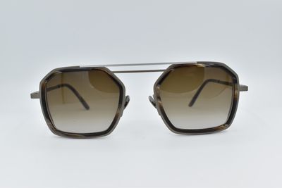 La Petite Lunette Rouge