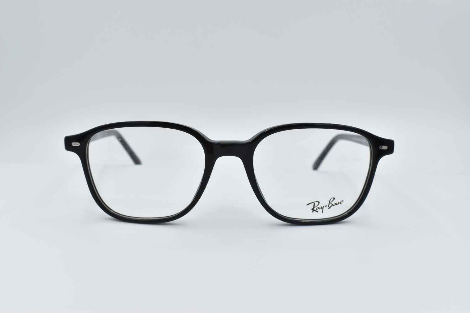 Ray Ban