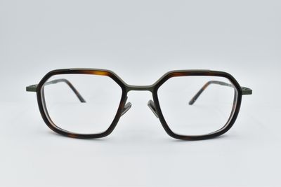 La Petite Lunette Rouge
