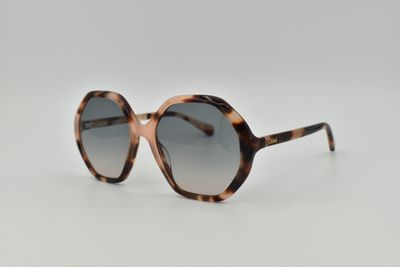 Chloé