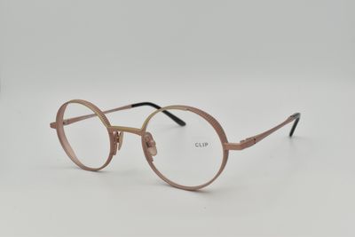 La Petite Lunette Rouge