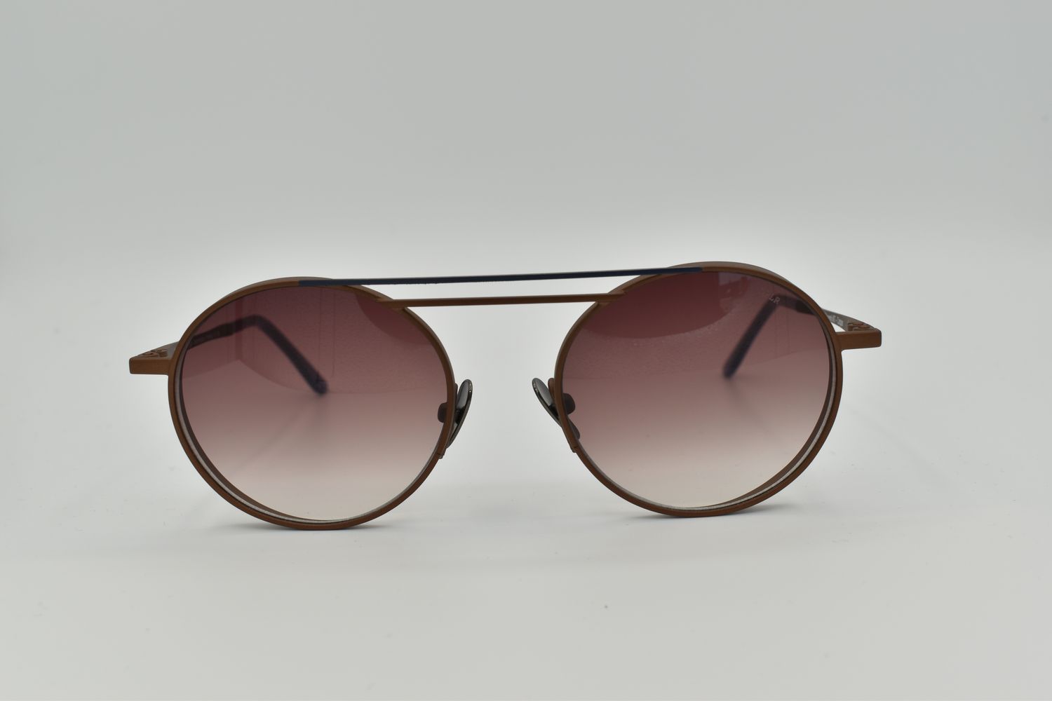 La Petite Lunette Rouge