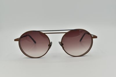 La Petite Lunette Rouge