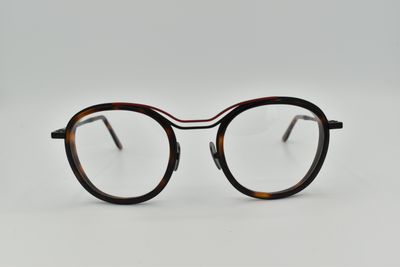La Petite Lunette Rouge