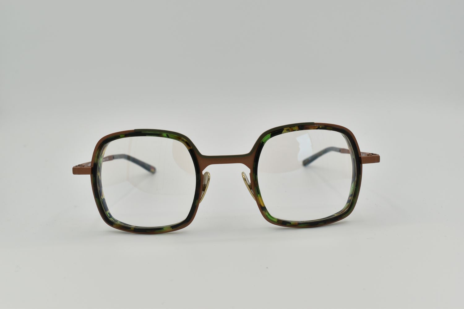 La Petite Lunette Rouge