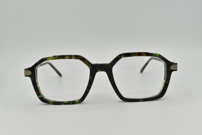 La Petite Lunette Rouge