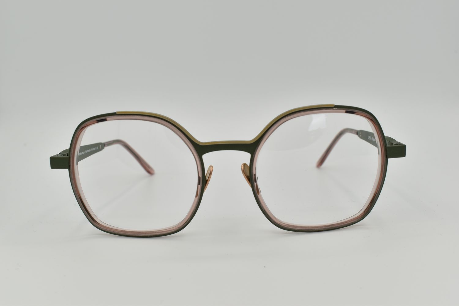 La Petite Lunette Rouge