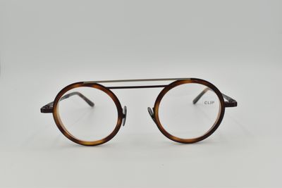 La Petite Lunette Rouge