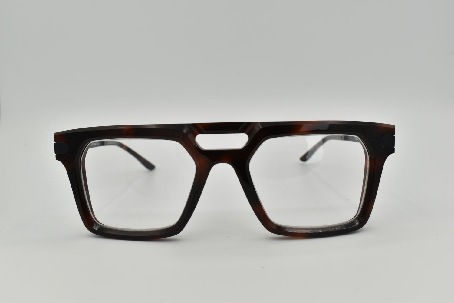 La Petite Lunette Rouge