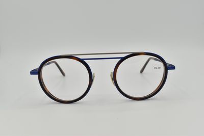 La Petite Lunette Rouge