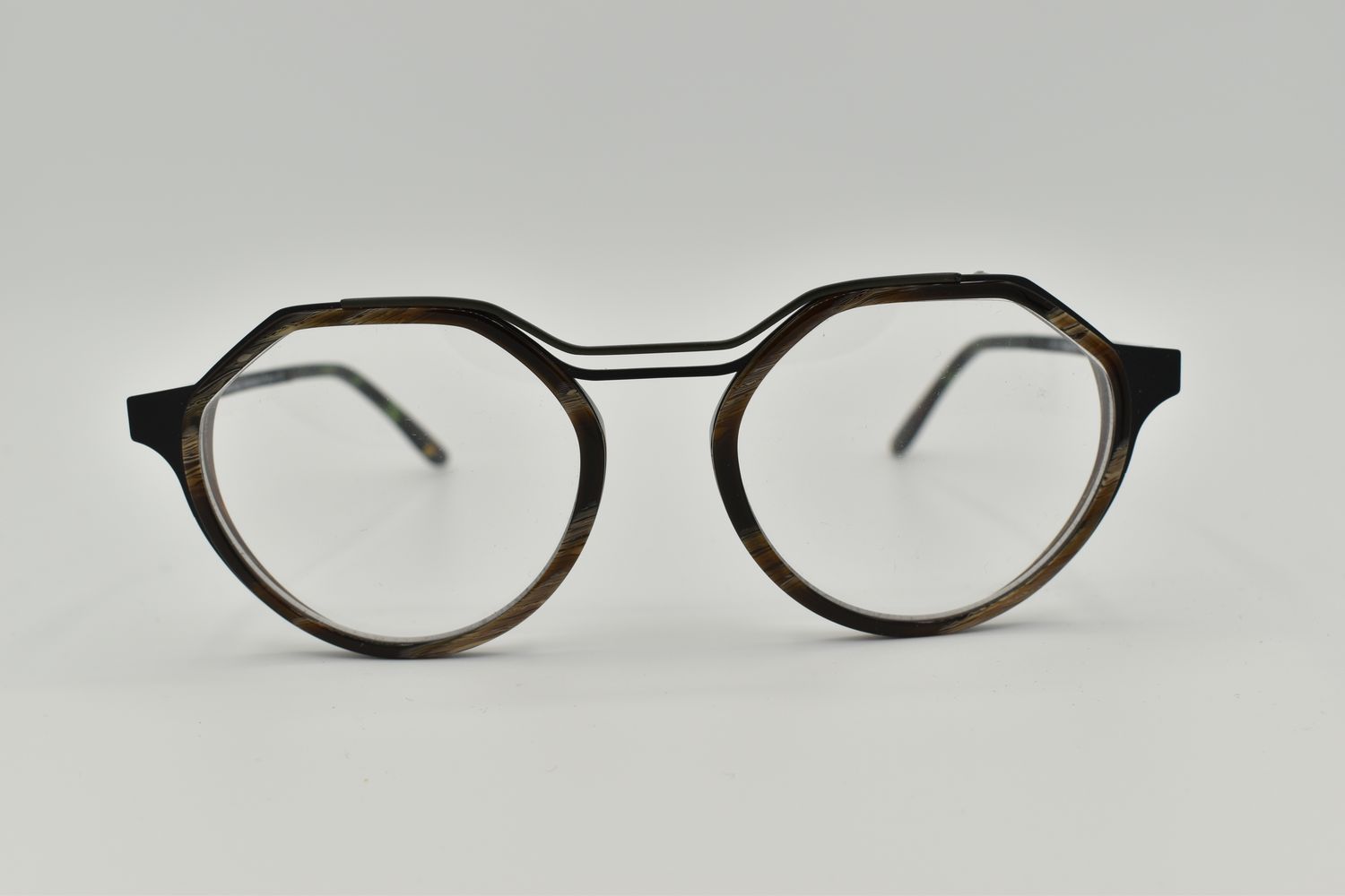 La Petite Lunette Rouge