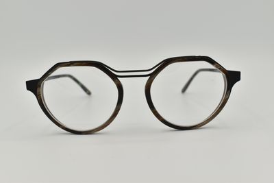 La Petite Lunette Rouge