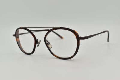 La Petite Lunette Rouge