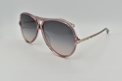 Chloé