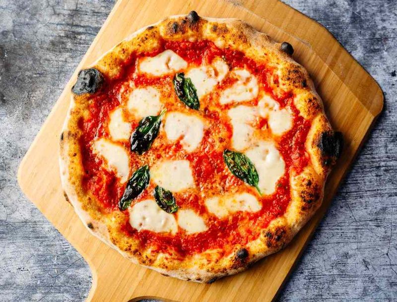Pizza Margherita sans gluten