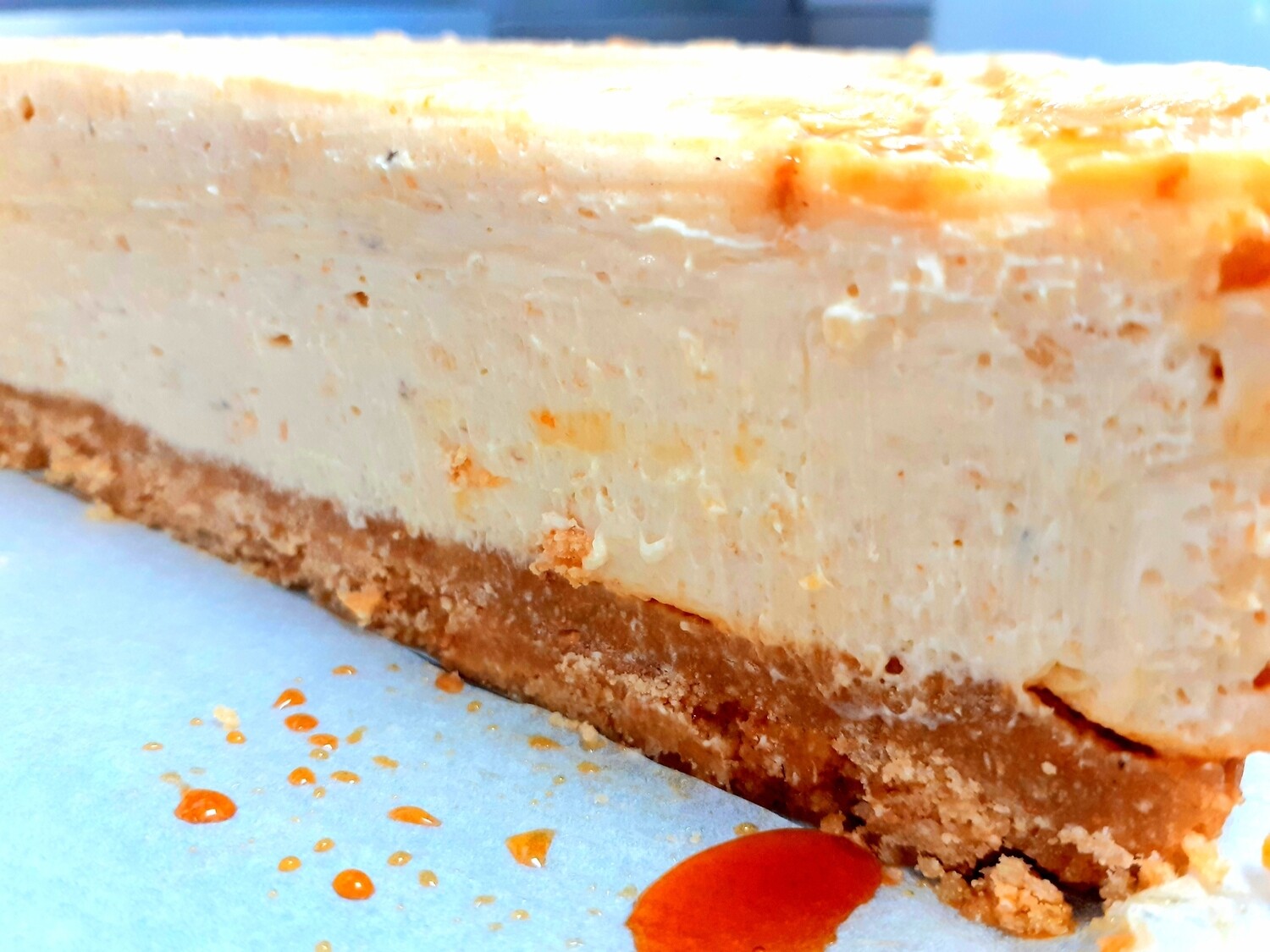 Banana, rum and salted caramel cheesecake