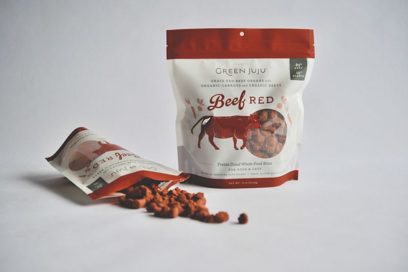 Green Juju Beef Red Freeze Dried Topper