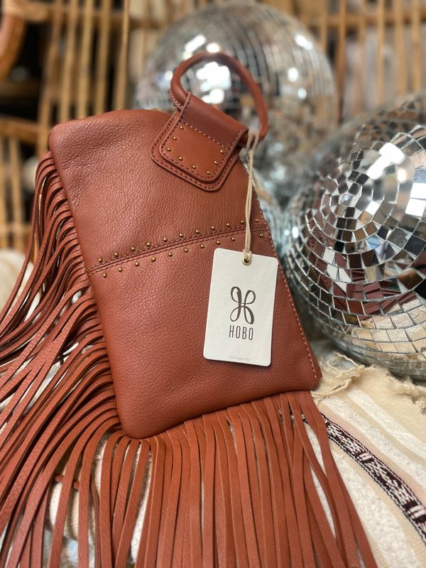 Hobo Sable Clutch Rust