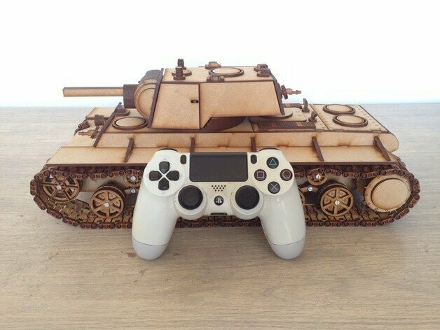 Panzer KV1 Holzbausatz, Maße ca. 375x115x120mm