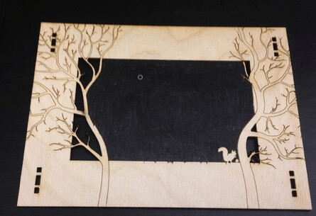 Bilderrahmen mit Waldmotiv "Eichhörnchen" Maße 215x160