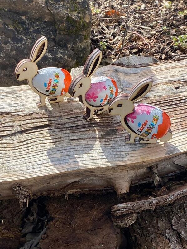 Osterhase für Überraschungsei