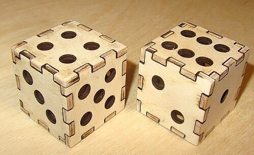 Spiele Würfel, Maße 30x30x30 oder 45x45x45mm