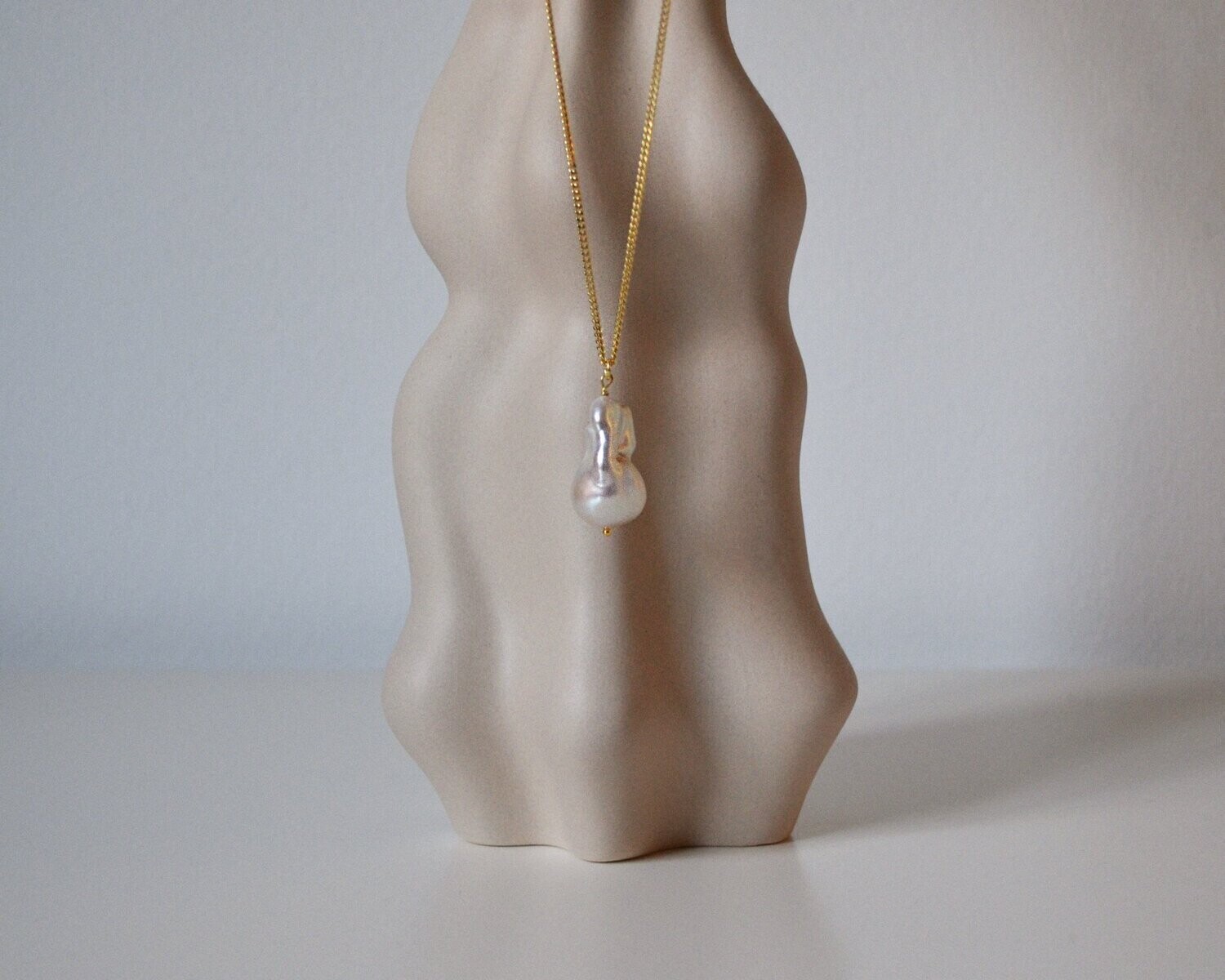 BIG FRESHWATER Pearl Necklace