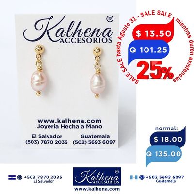 Aretes perla cultivada lisa alargada pequeña tono lila/rosa