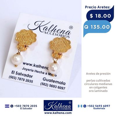 Aretes de presión oro laminado y perla cultivada pequeña