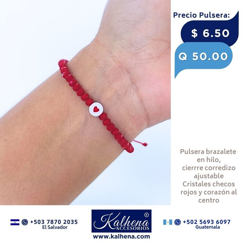 Pulsera brazalete hilo, cristales checos rojo intenso y corazón al centro