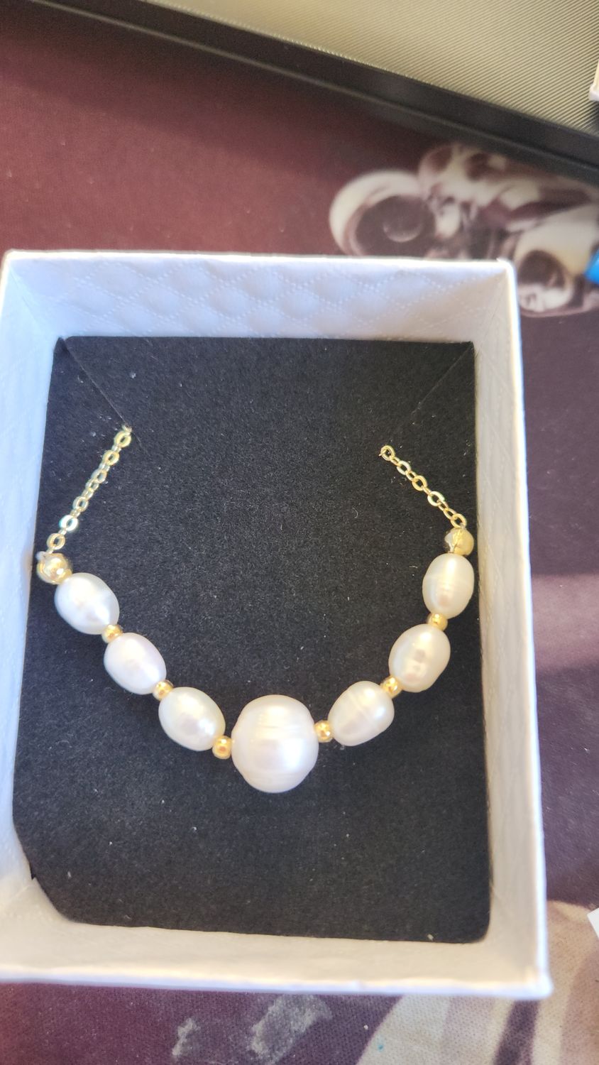 Cadena oro laminado y perlas cultivadas