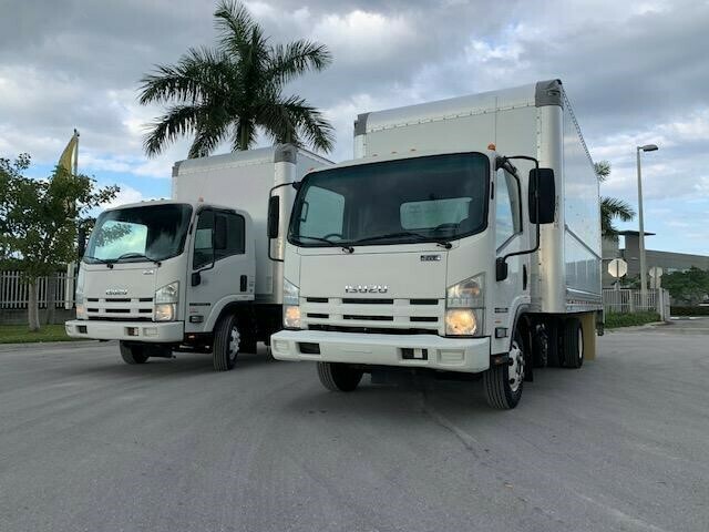2015 ISUZU NPR W/16'FT BOX WITH STEEL TUCK AWAY LIFT GATE
