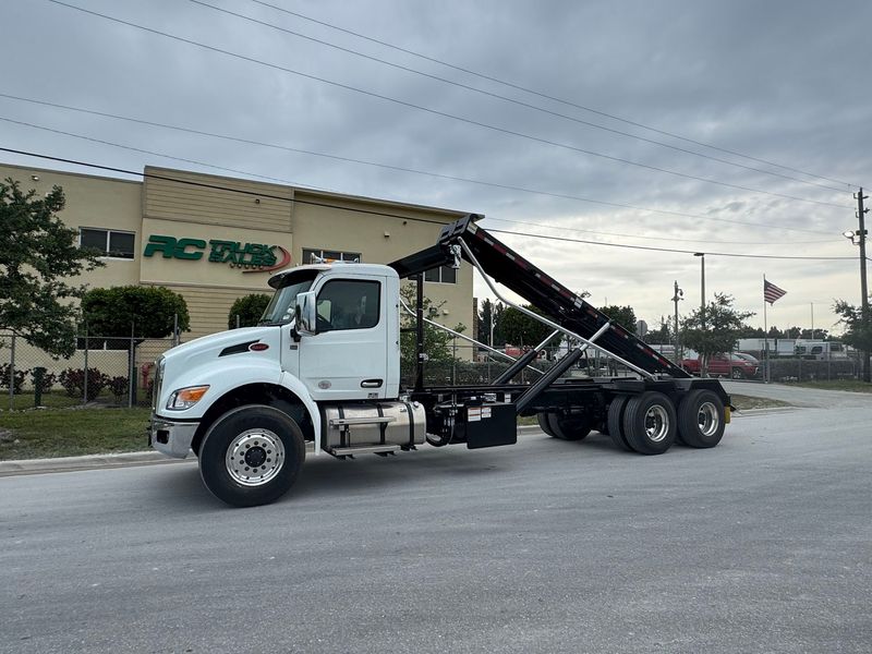 2024 PETEBILT 548 ROLLOFF