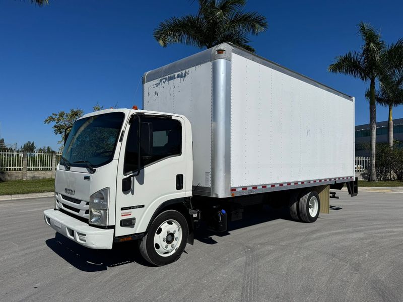 2018 ISUZU NRR W/20'FT BOX W/STEEL TUCK WAY LIFTGATE 2018 ISUZU NRR W/20'FT BOX W/STEEL TUCK WAY LIFTGATE