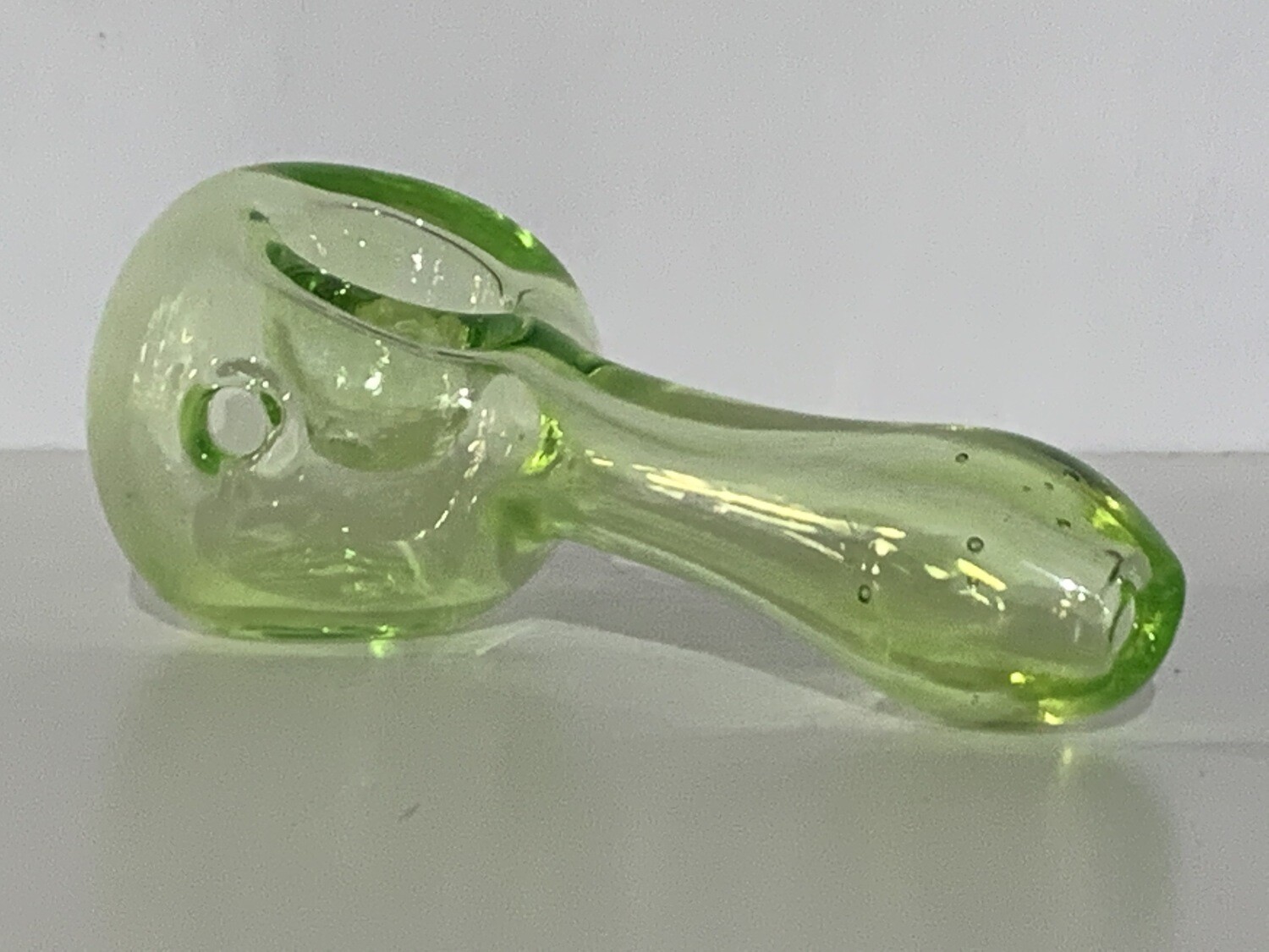 Translucent Spring Green Spoon Pipe