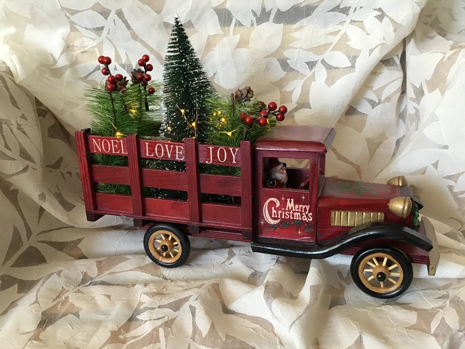 Classic Christmas Truck