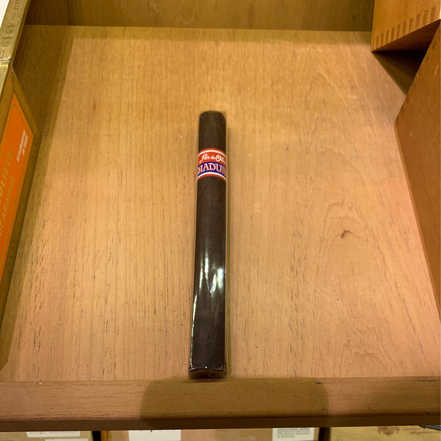 Flor de Oliva Maduro 7x50