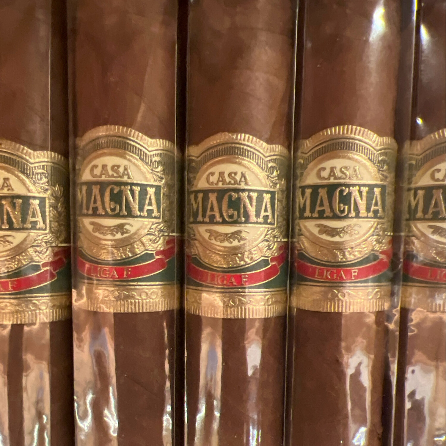 Casa Magna Liga F Robusto 5x54
