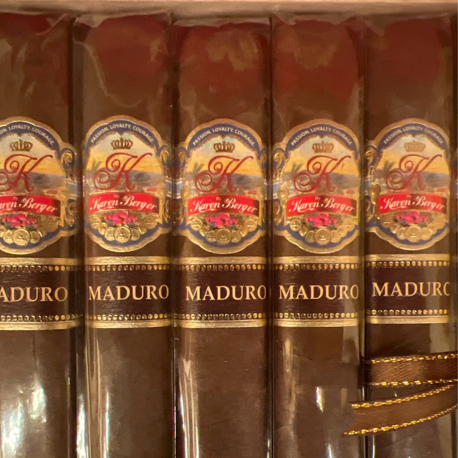 K By Karen Berger Grande Maduro