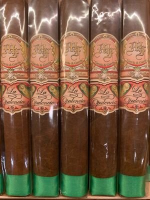 MF La Opulencia Toro BP