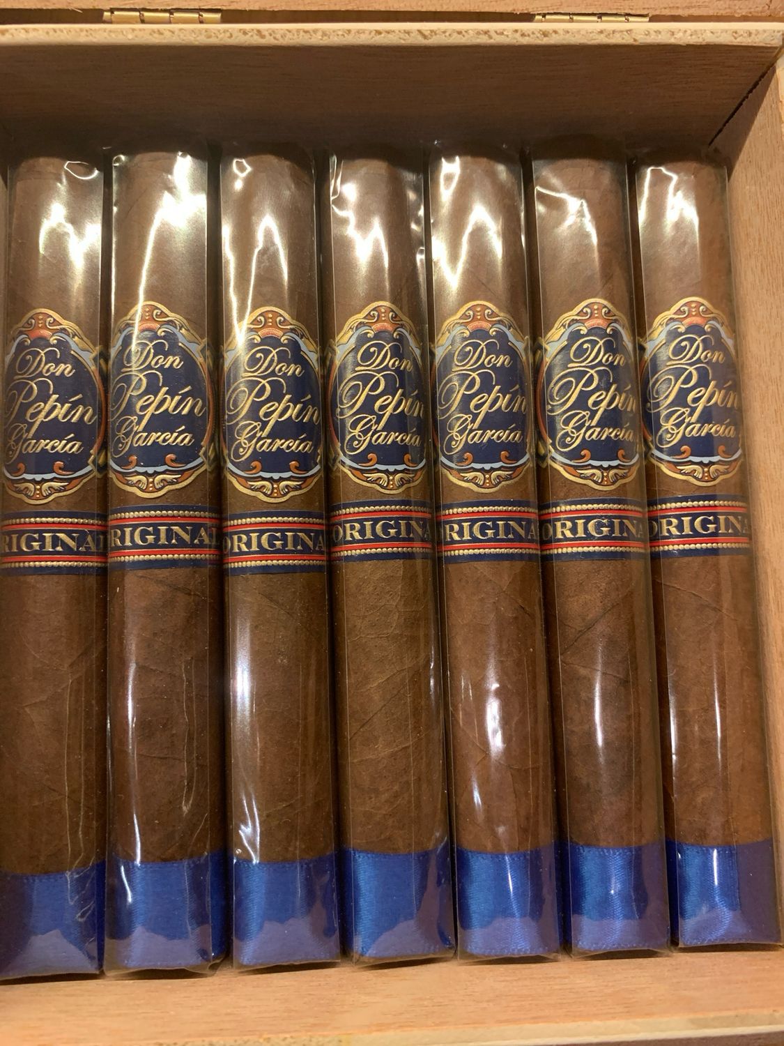 MF Don Pepin Exquisitos
