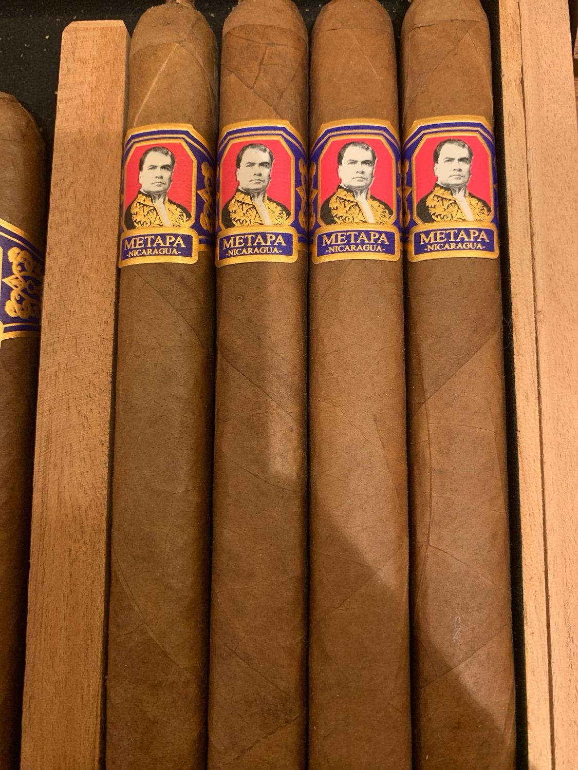 Foundation Metapa Double Claro 7x54