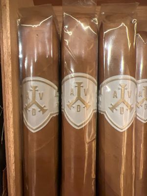 Adventura Queen&#39;s Pearls Robusto