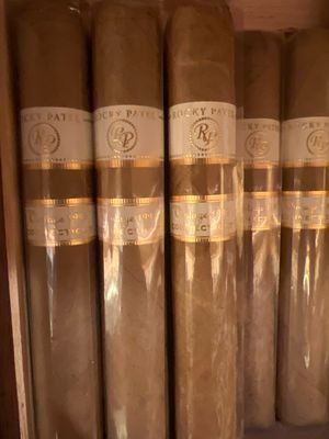 RP Vintage 1999 Connecticut Robusto 5.5x50