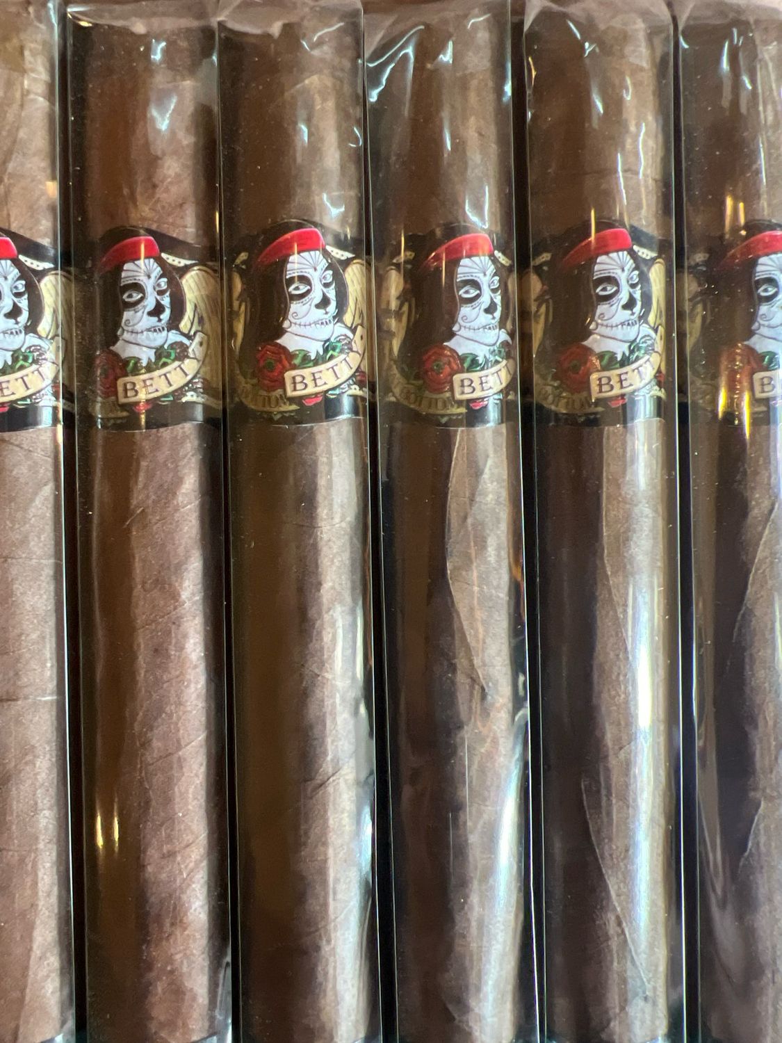 Fat Bottom Betty/Deadwood Toro