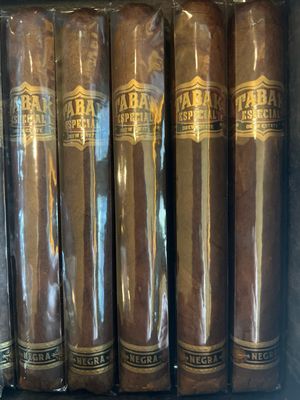 DE Tabak Especial Toro Negra