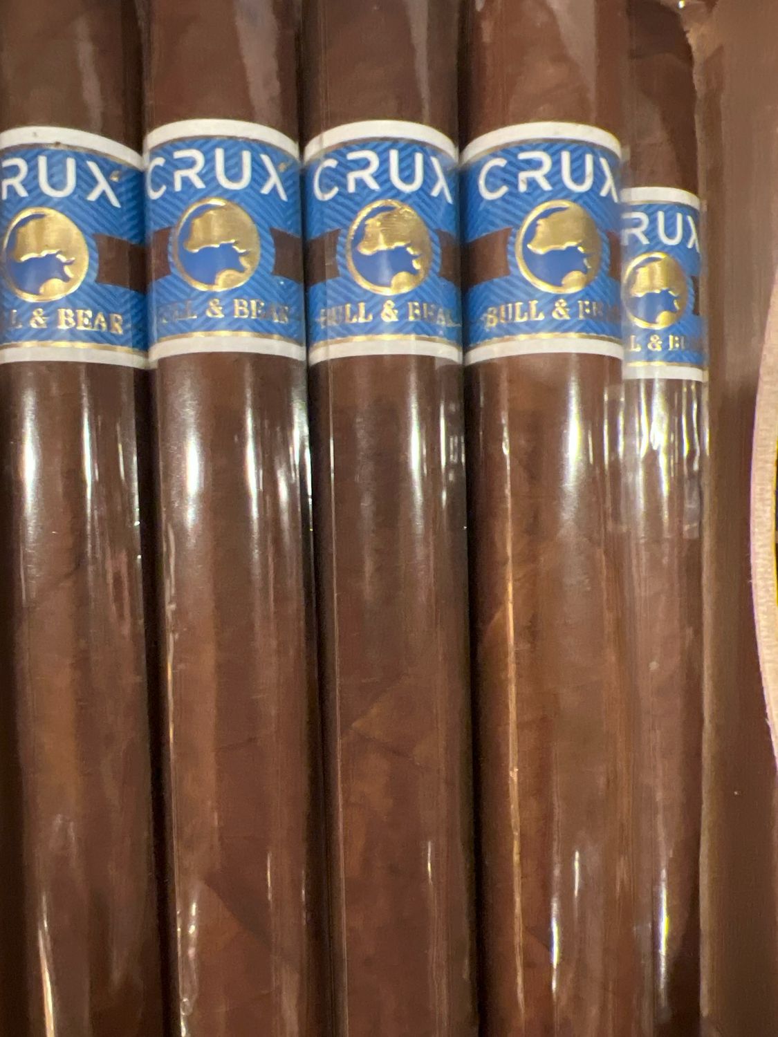 Crux Bull &amp; Bear Double Corona