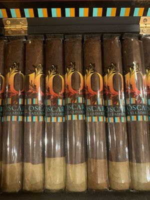 Oscar - 10th Anniversary Toro 6x52